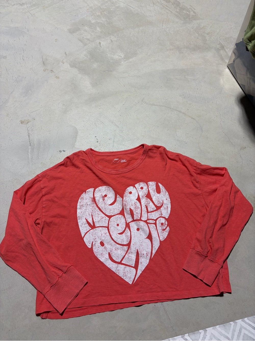 Aerie merry Long-Sleeve Graphic Top large